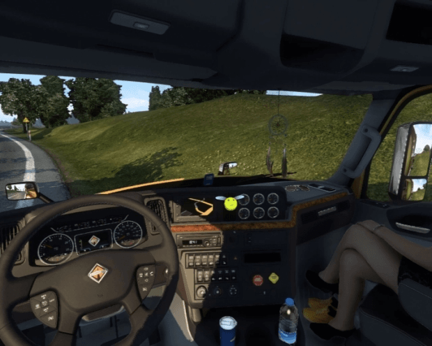 ETS2 - International LT Truck (1.46.x) ETS2 - International LT Truck (1.46.x)
