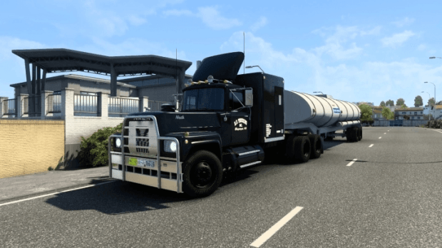 ETS2 - Mack RS 700 & RS 700 Rubber Duck (1.44.x) ETS2 - Mack RS 700 & RS 700 Rubber Duck (1.44.x)