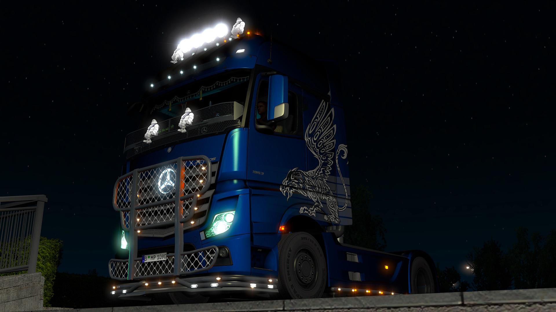 ETS2 - Mercedes-Benz New Actros Pack 6 Trucks Multiplayer + TruckersMP V1 (1.37 - 1.38) (1.38.x) ETS2 - Mercedes-Benz New Actros Pack 6 Trucks Multiplayer + TruckersMP V1 (1.37 - 1.38) (1.38.x)