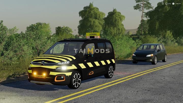 FS19 - Citroen Berlingo Pilot Car V1.2 (1.7) FS19 - Citroen Berlingo Pilot Car V1.2 (1.7)