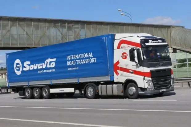 ETS2 - Sovtransavto Combo Skin V1.0 (1.42.x) ETS2 - Sovtransavto Combo Skin V1.0 (1.42.x)