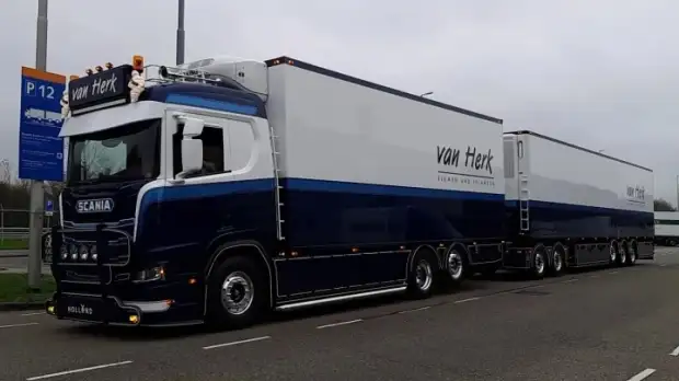 ETS2 - Scania L6 & V8 Open Pipe with FKM Garage Exhaust System V4.0 ETS2 - Scania L6 & V8 Open Pipe with FKM Garage Exhaust System V4.0
